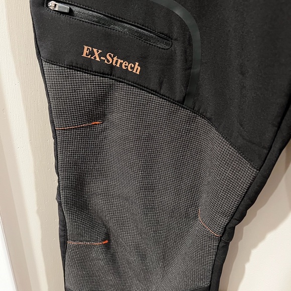 Snow Pants - Picture 2 of 4